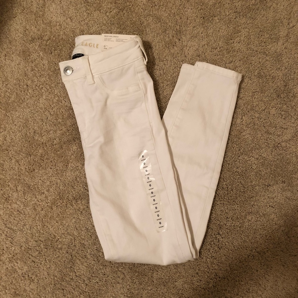 American Eagle White Jegging size 0 short NWT